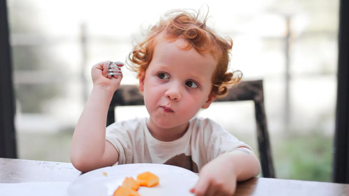 Allergie alimentaire enfant : allergènes, symptômes et que faire