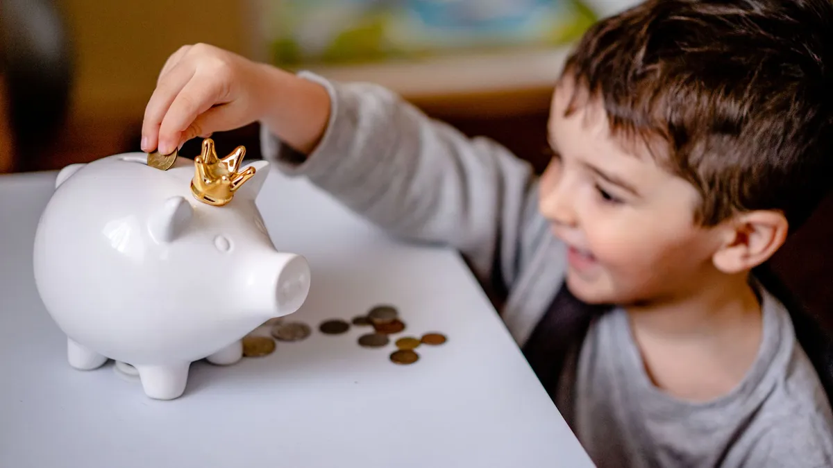 Apprendre à gérer l'argent et l'autonomie aux enfants : la méthode norvégienne